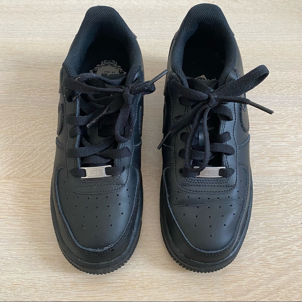 Black Air Force 1 Low size 6Y
